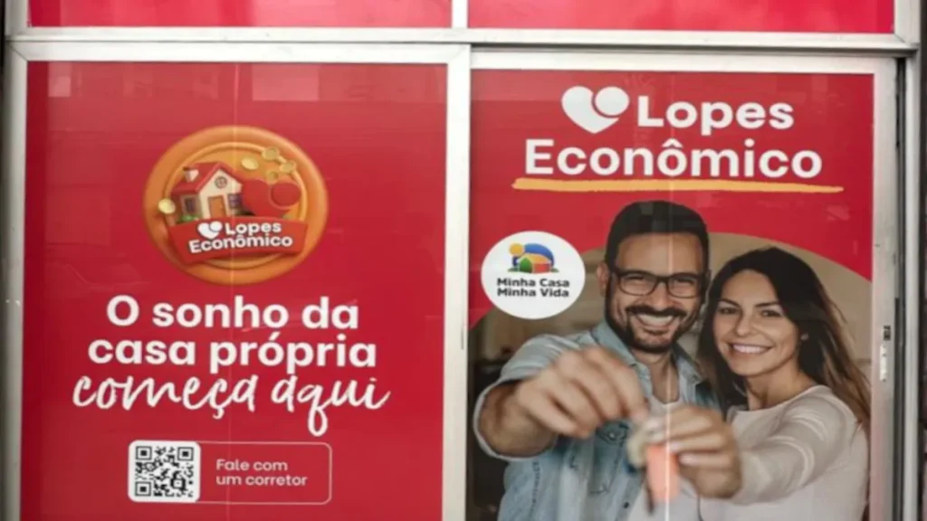 Fachada da nova unidade Lopes Econômico em Pinheiros, São Paulo, especializada no programa Minha Casa Minha Vida.